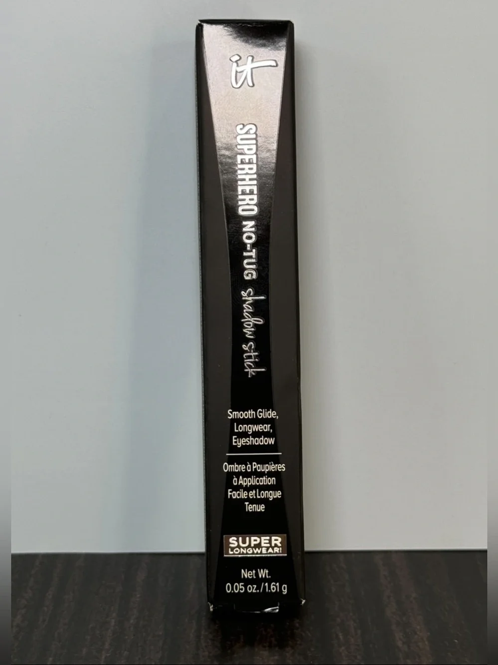iT COSMETICS SUPERHERO NO-TUG WATERPROOF EYESHADOW STICK (Bare & Brave) NIB - Picture 1 of 4